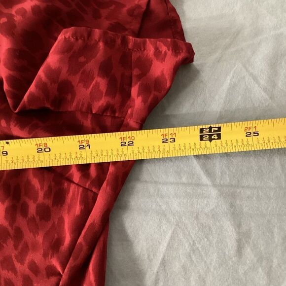 Womens Torrid‎ Short Sleeved Animal Print Blouse 1X burgandy - Picture 4 of 5